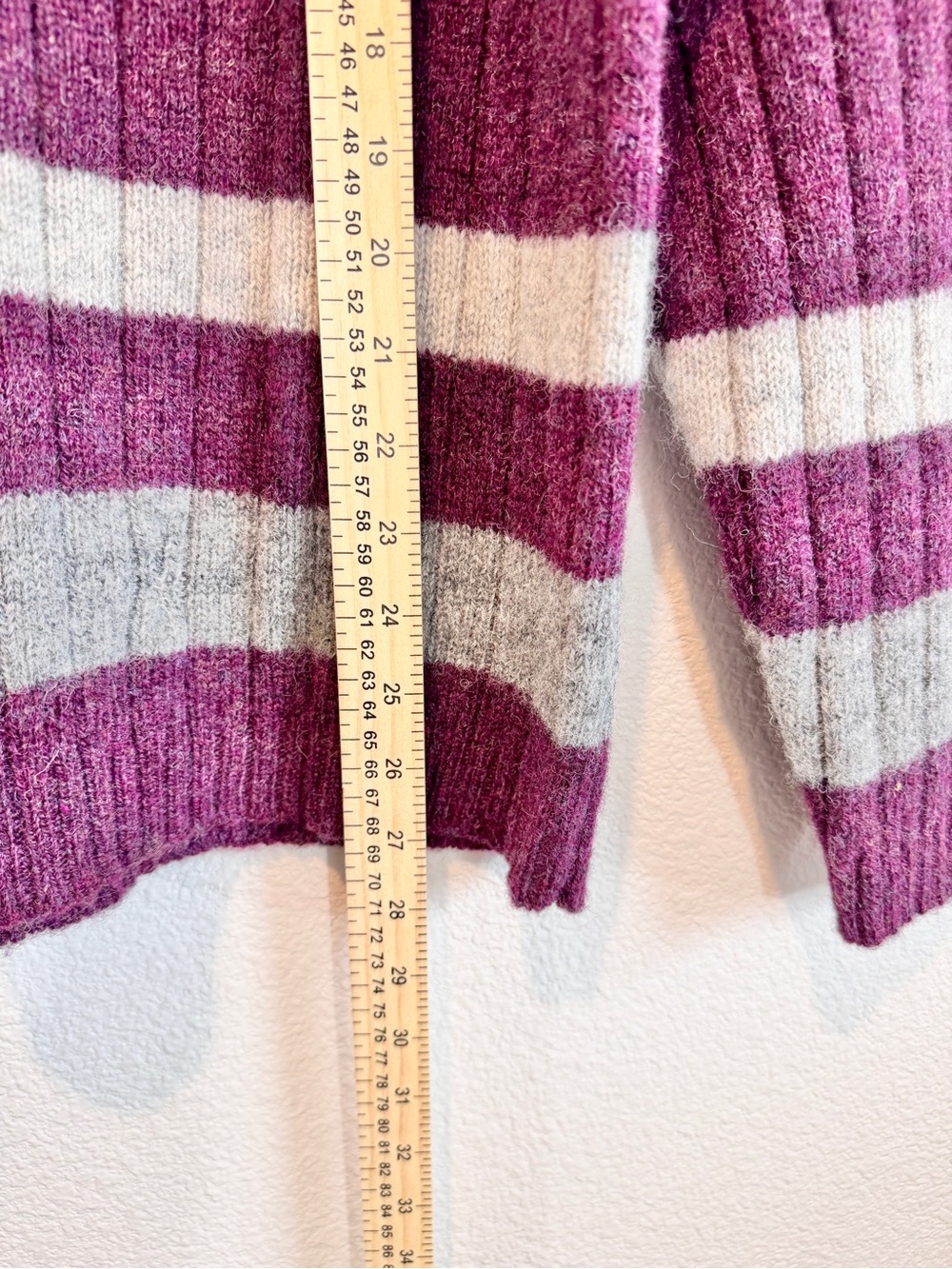 Fargo Clothing Supply Co Medium Wool Grandpa Sweater Purple Stripe Cozy M J62 - Picture 4 of 7